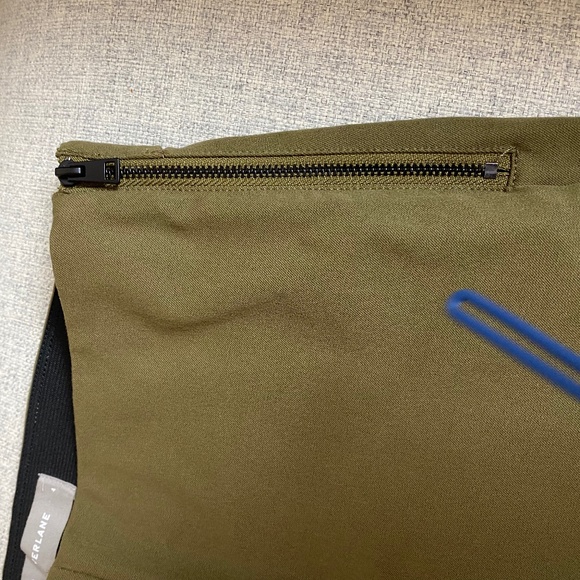 Everlane Work Pant in Olive Green Size 4 Regular - Side Zip Stretch Cotton Pants - Picture 6 of 10